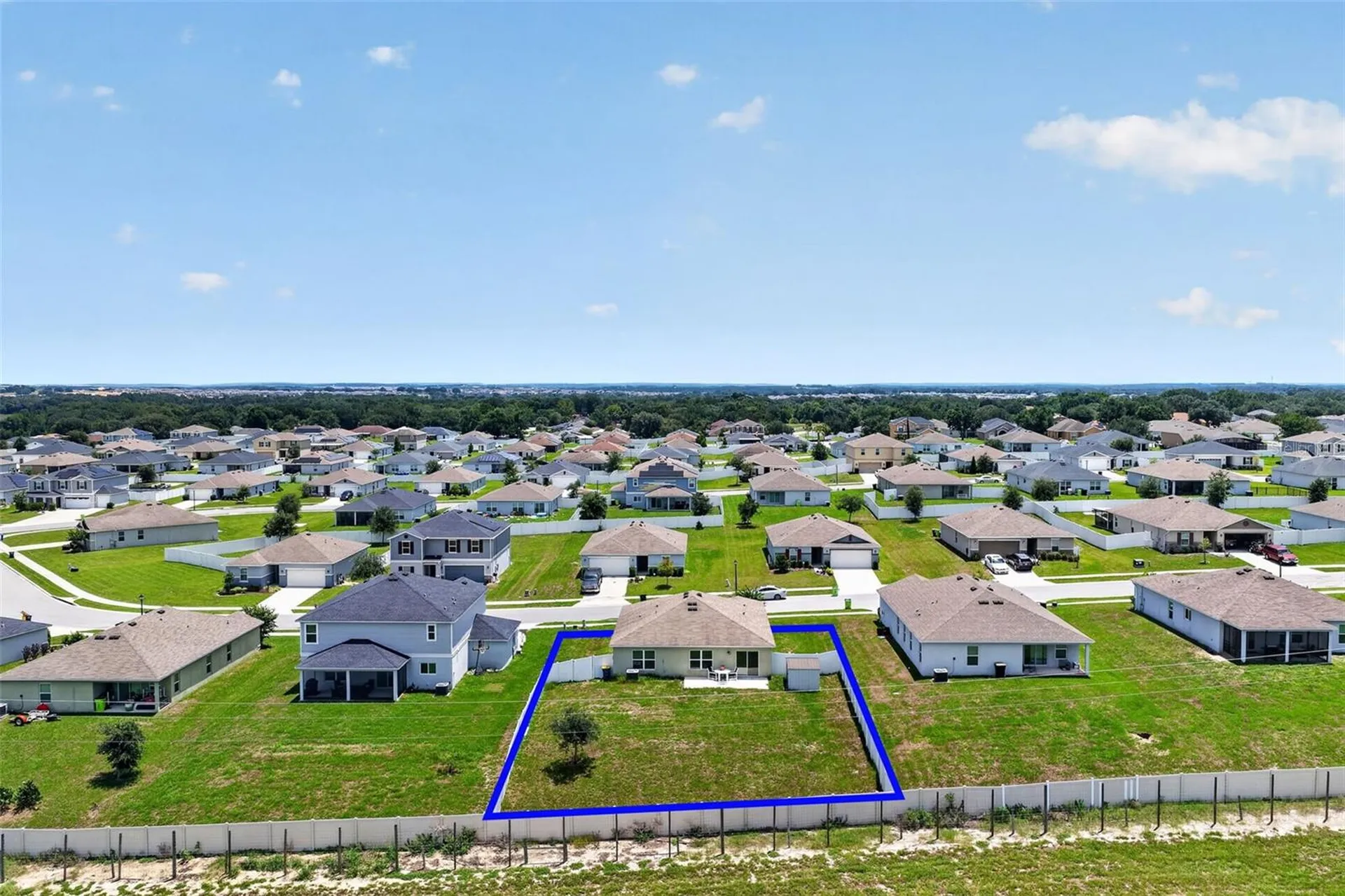 2465 Begonia Street Mascotte FL 34753