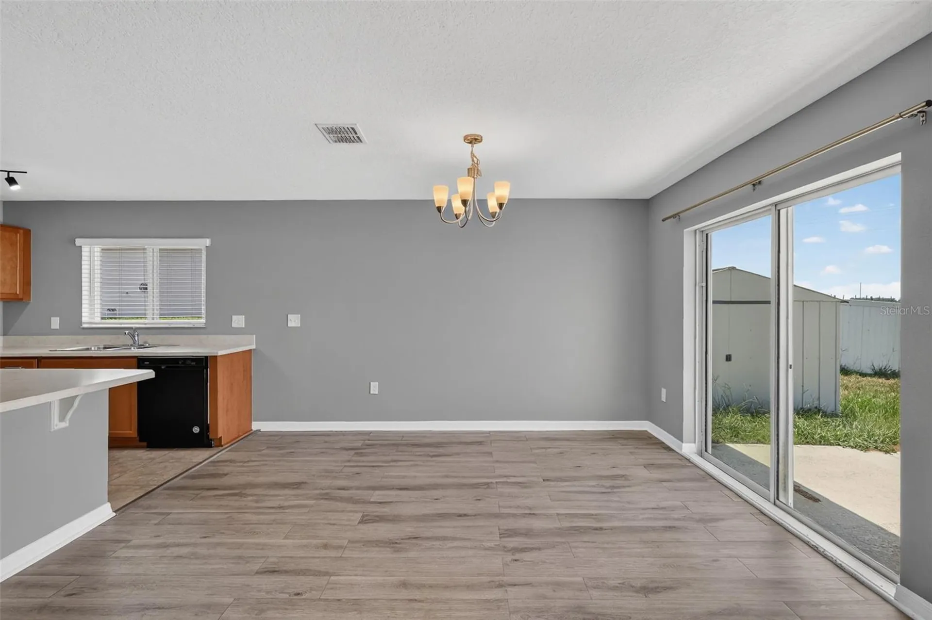 2465 Begonia Street Mascotte FL 34753