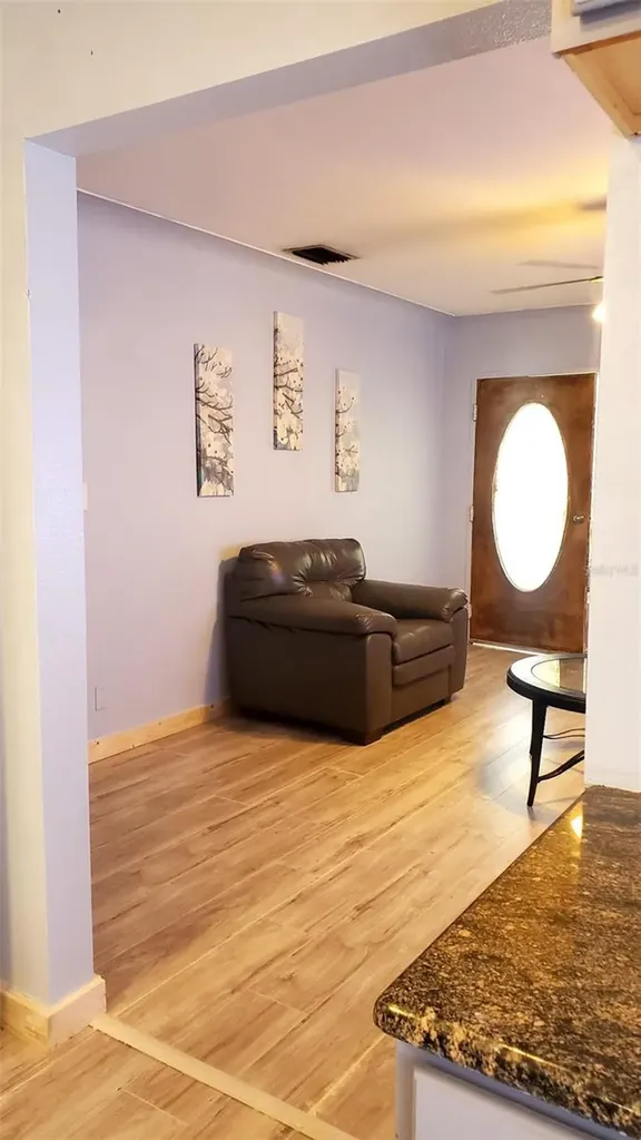 4219 5th Avenue N St Petersburg FL 33713