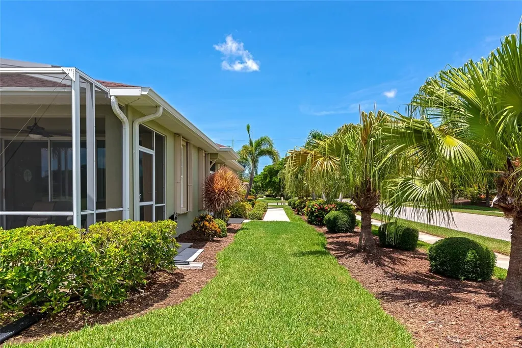 250 Capulet Drive Venice FL 34292