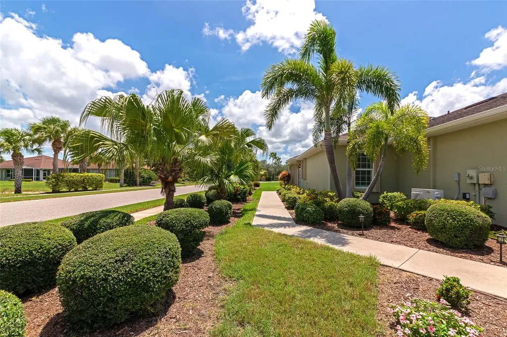 250 Capulet Drive Venice FL 34292