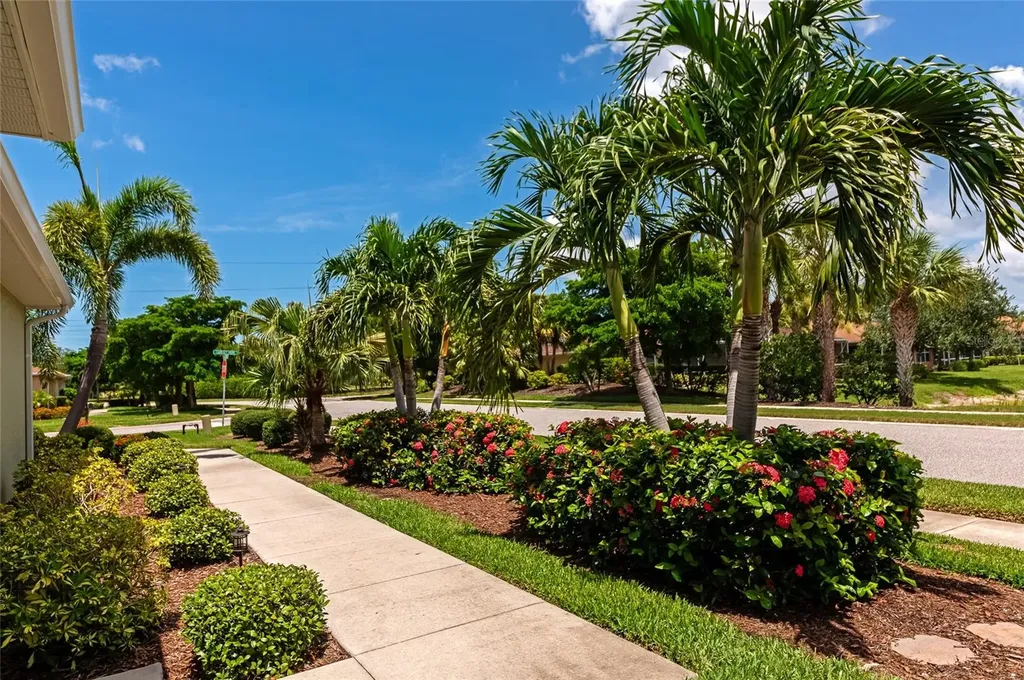 250 Capulet Drive Venice FL 34292
