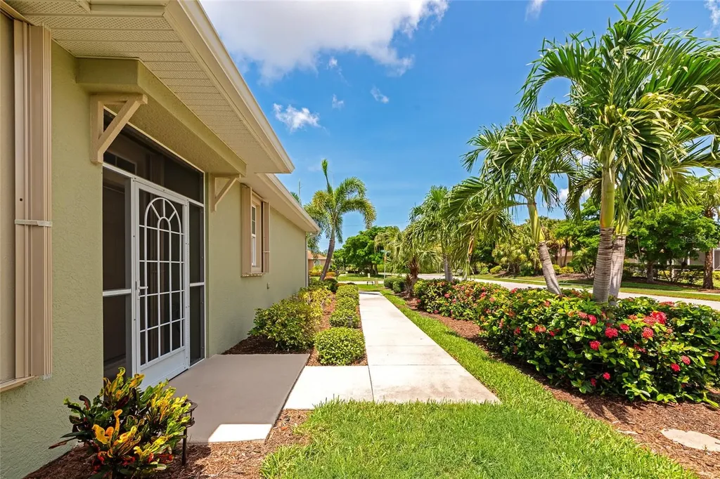 250 Capulet Drive Venice FL 34292