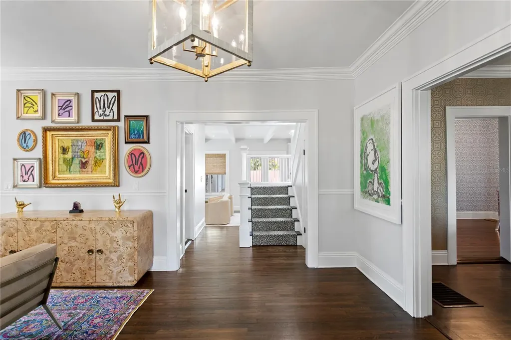 2523 W Sunset Drive Tampa FL 33629