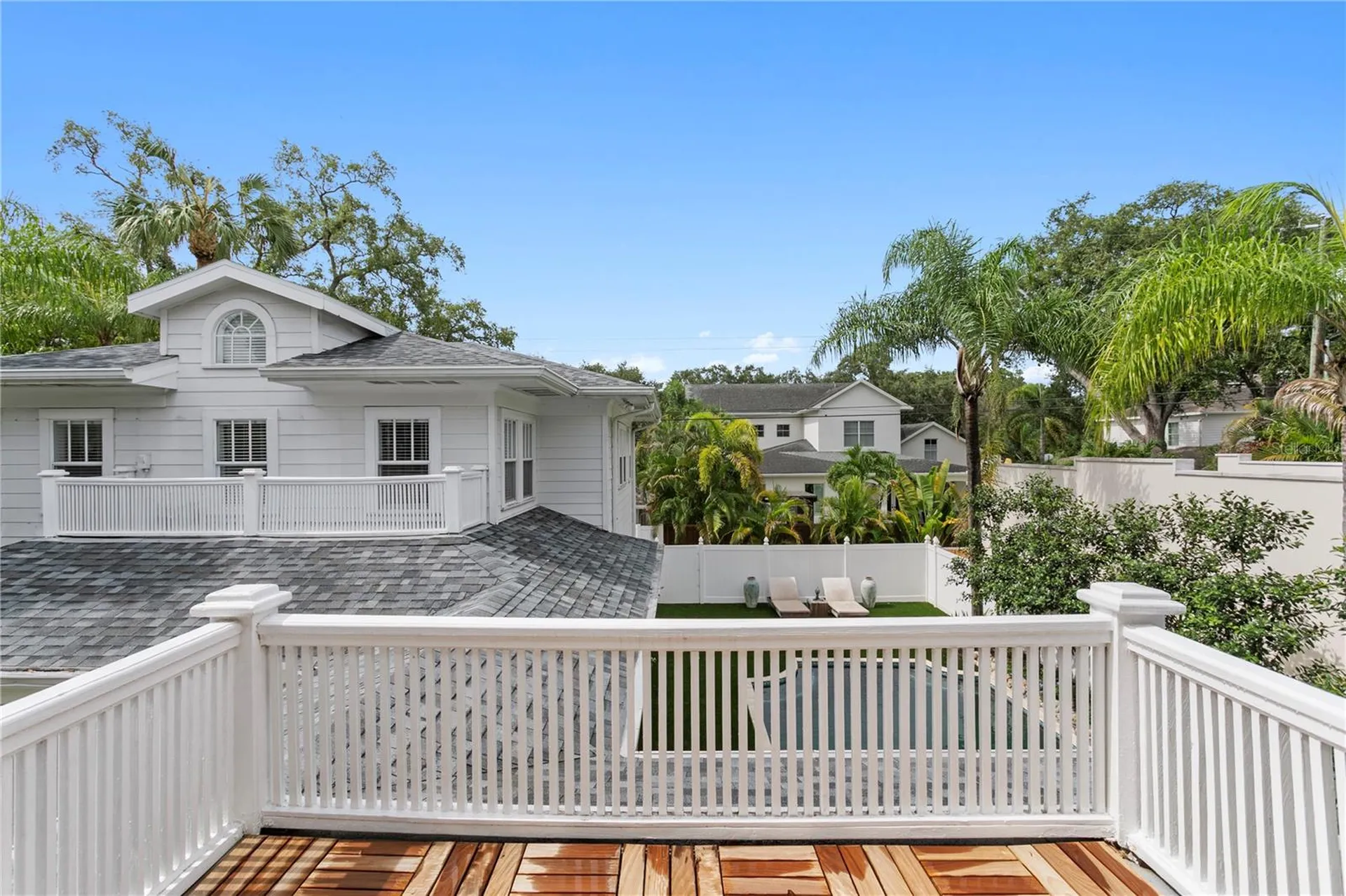 2523 W Sunset Drive Tampa FL 33629