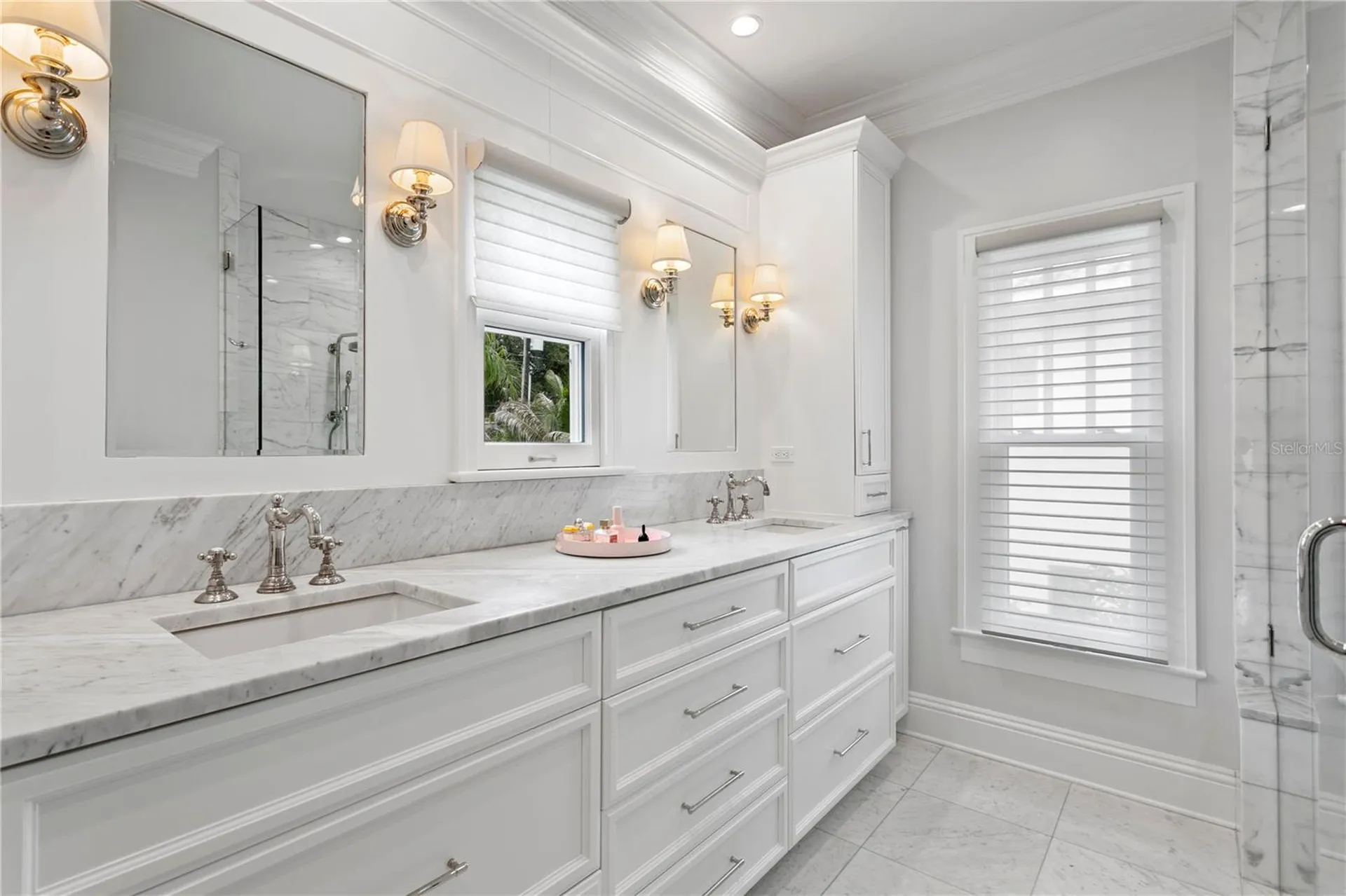 2523 W Sunset Drive Tampa FL 33629