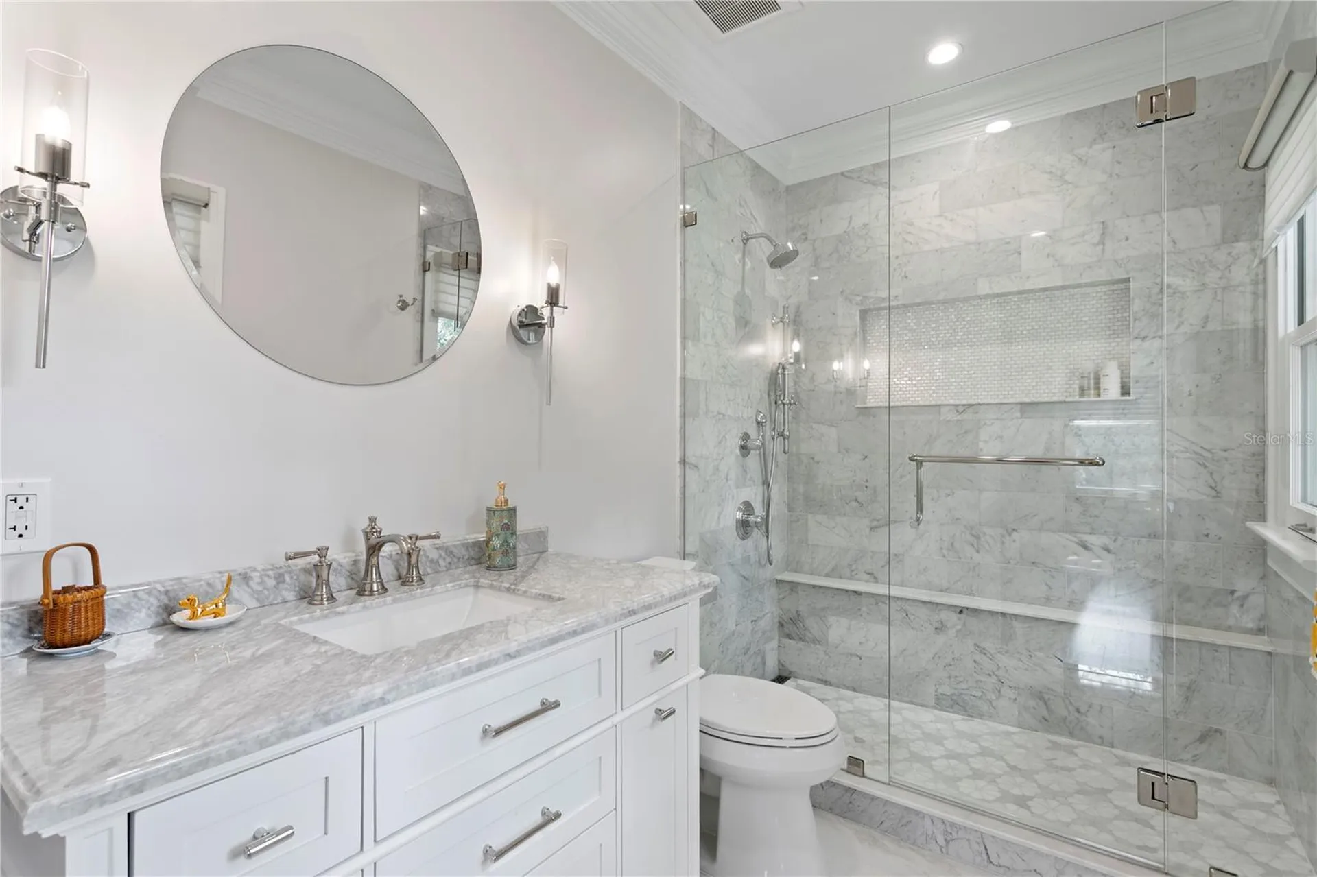 2523 W Sunset Drive Tampa FL 33629