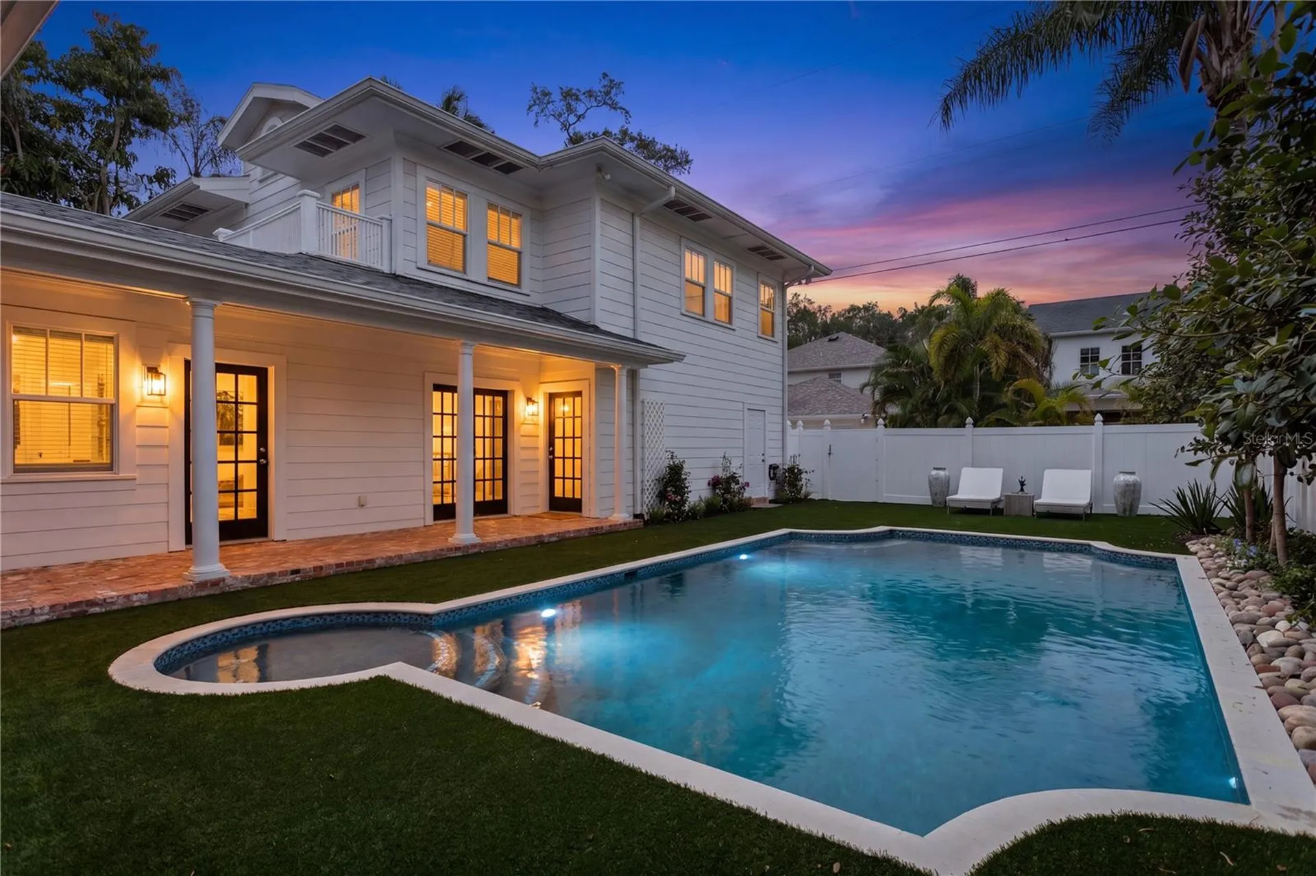 2523 W Sunset Drive Tampa FL 33629