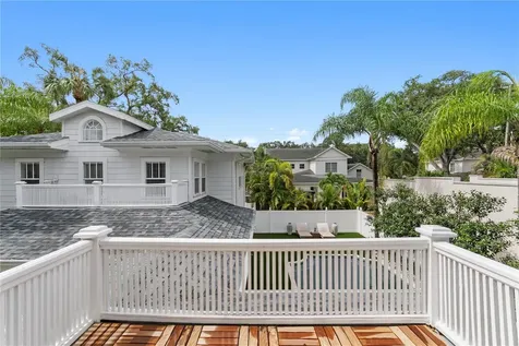 2523 W Sunset Drive Tampa FL 33629