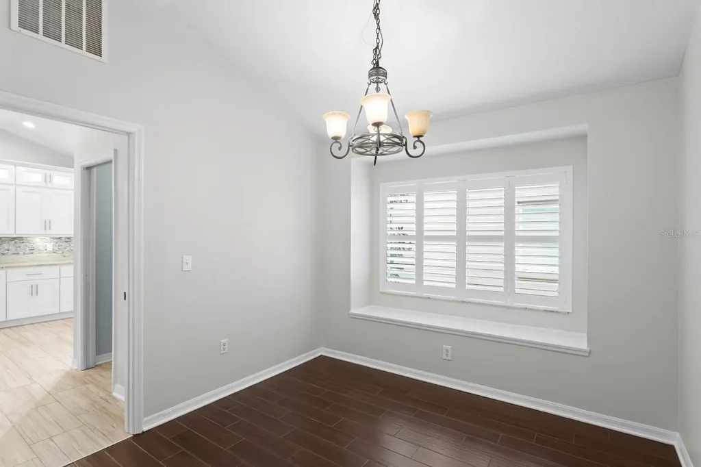 10232 Woodford Bridge Street Tampa FL 33626