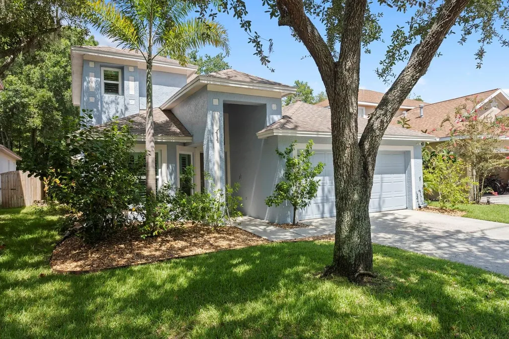 10232 Woodford Bridge Street Tampa FL 33626