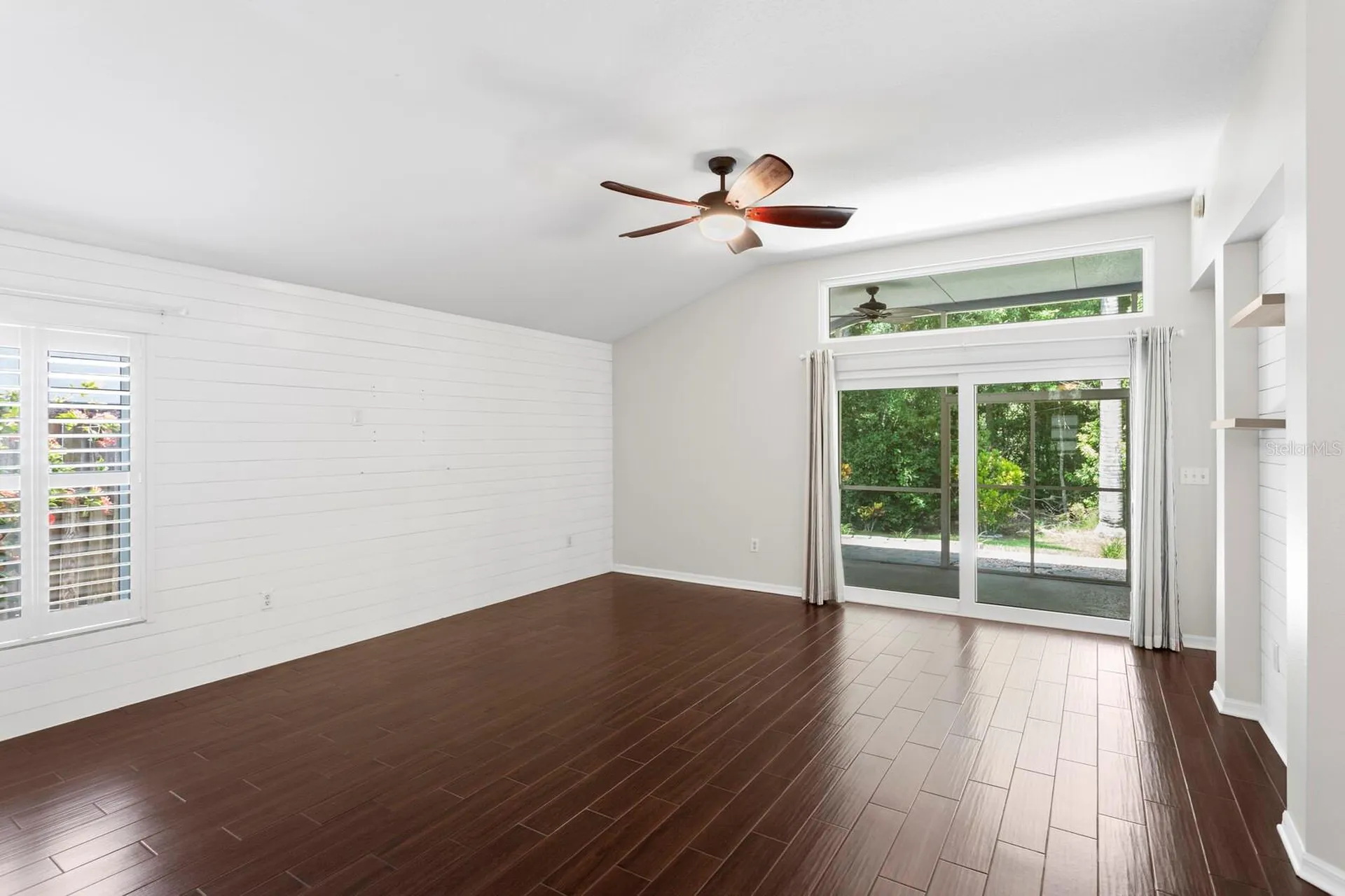 10232 Woodford Bridge Street Tampa FL 33626