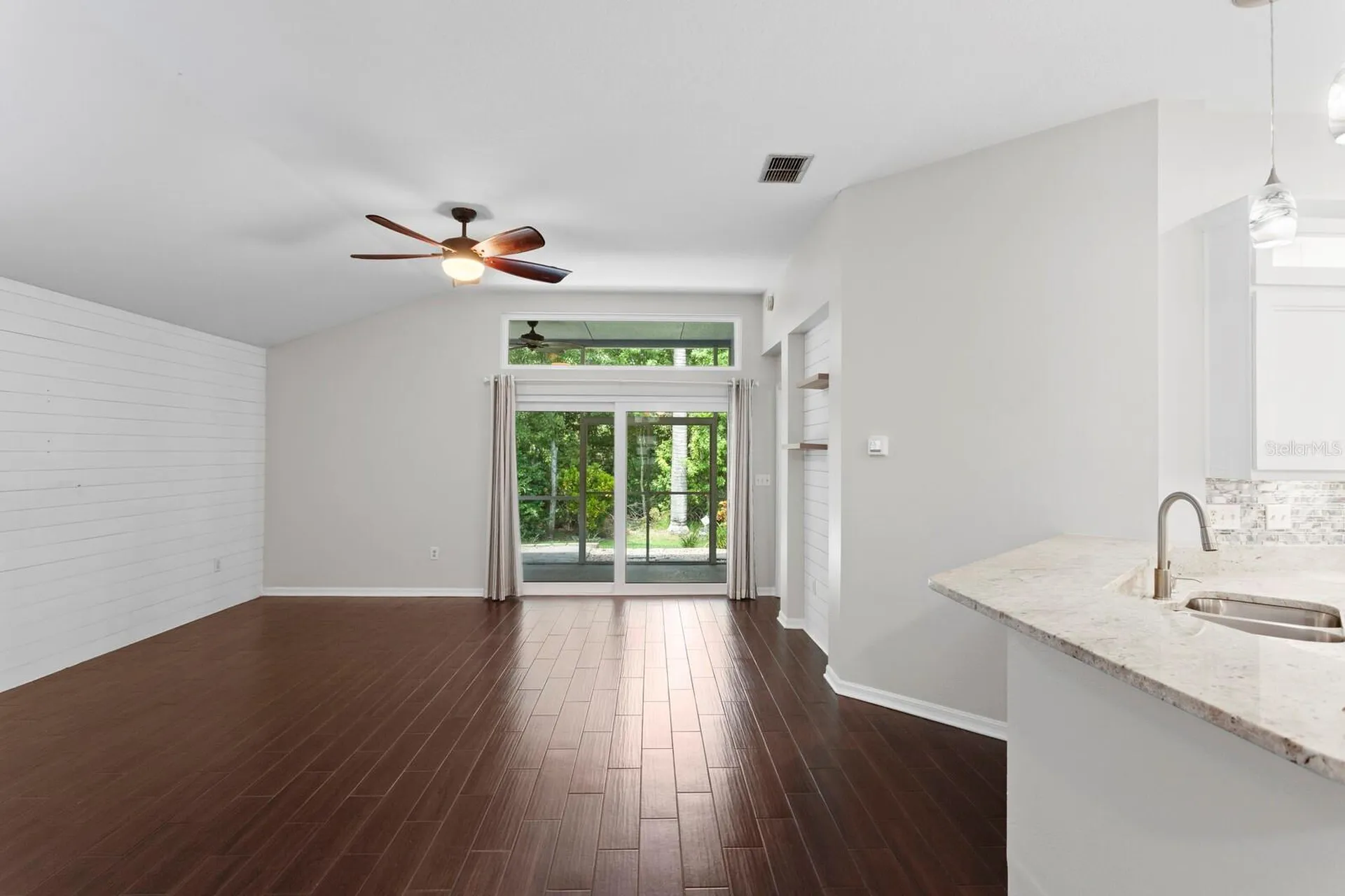 10232 Woodford Bridge Street Tampa FL 33626