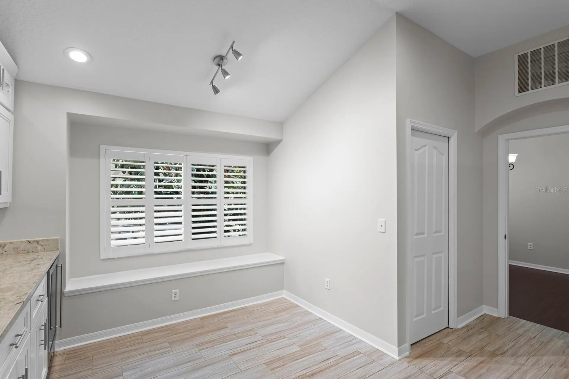 10232 Woodford Bridge Street Tampa FL 33626