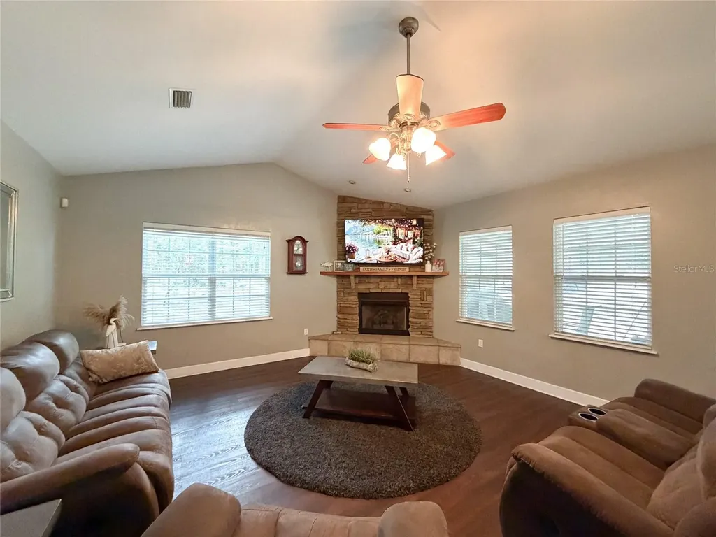 20942 NW 200th Avenue High Springs FL 32643