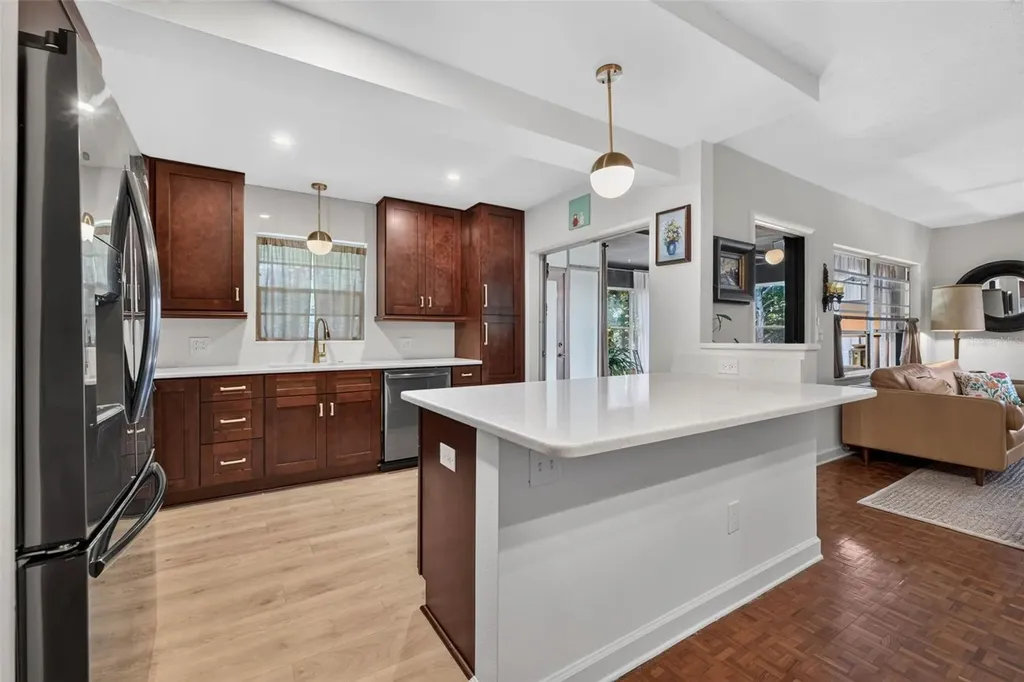 4819 8th Avenue N St Petersburg FL 33713