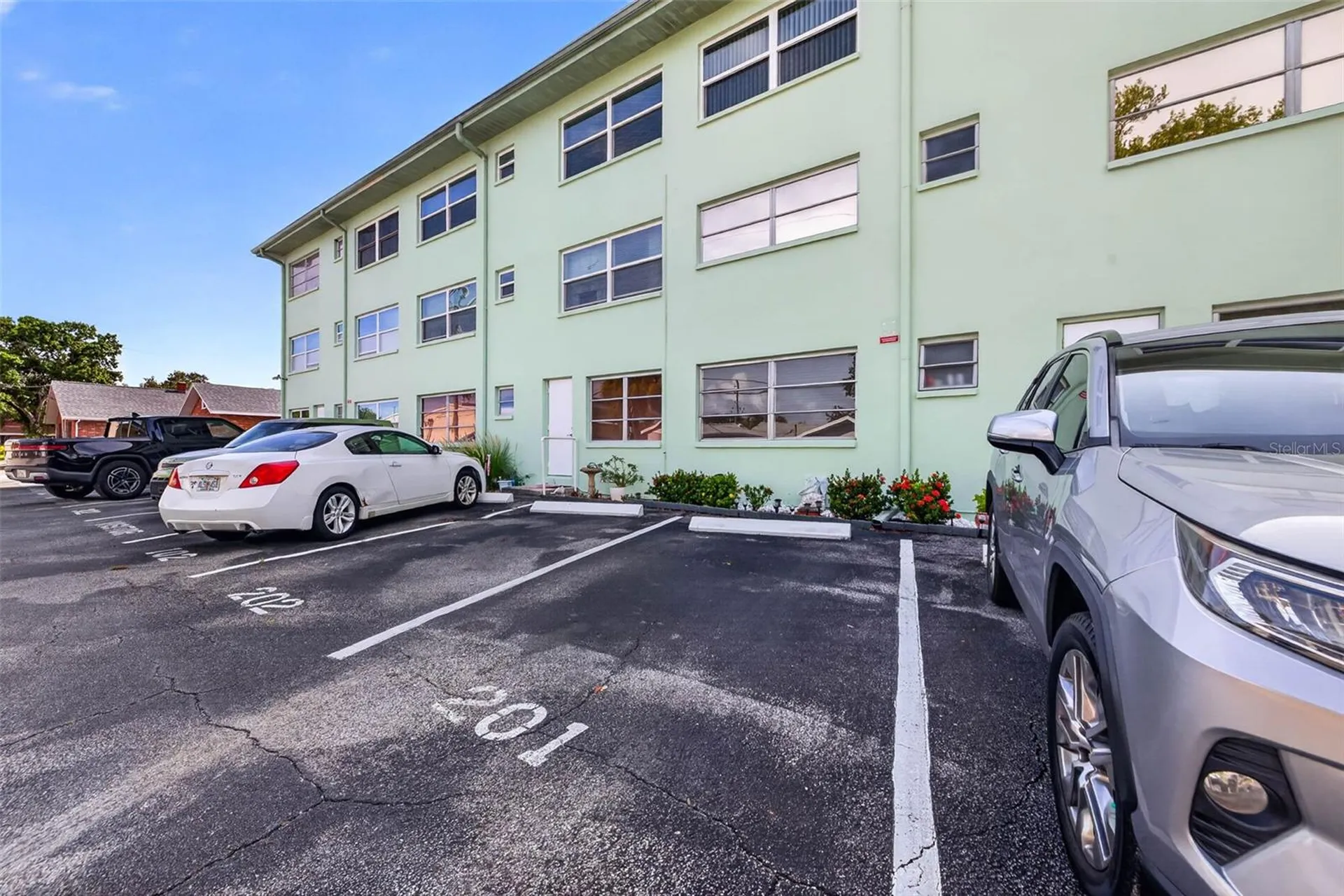 4819 8th Avenue N St Petersburg FL 33713