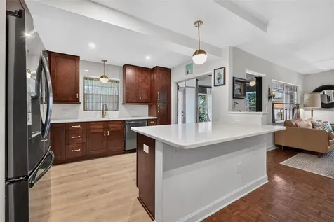 4819 8th Avenue N St Petersburg FL 33713