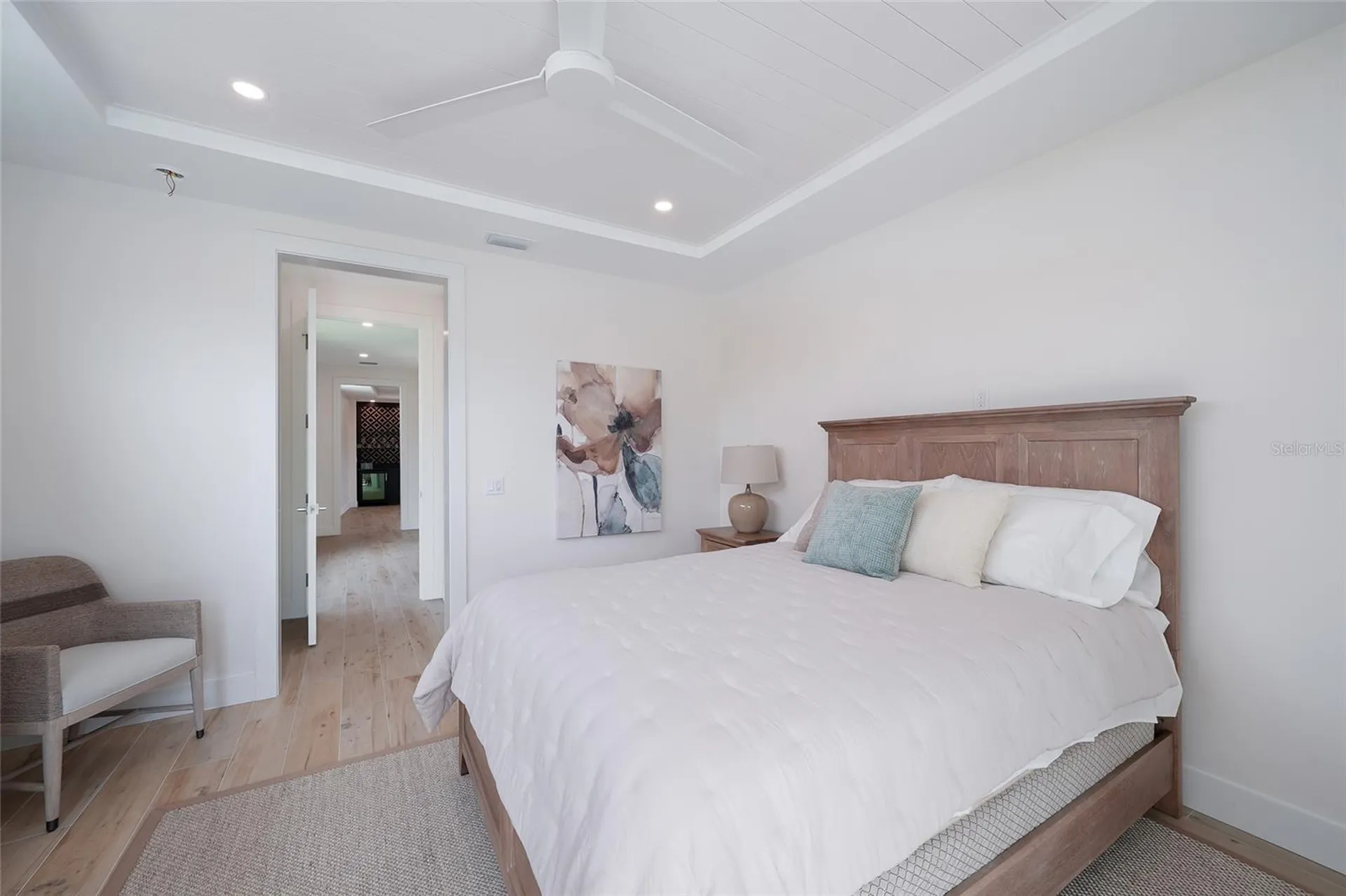 5547 Avenida Del Mare Sarasota FL 34242