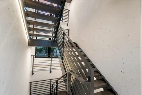 5547 Avenida Del Mare Sarasota FL 34242
