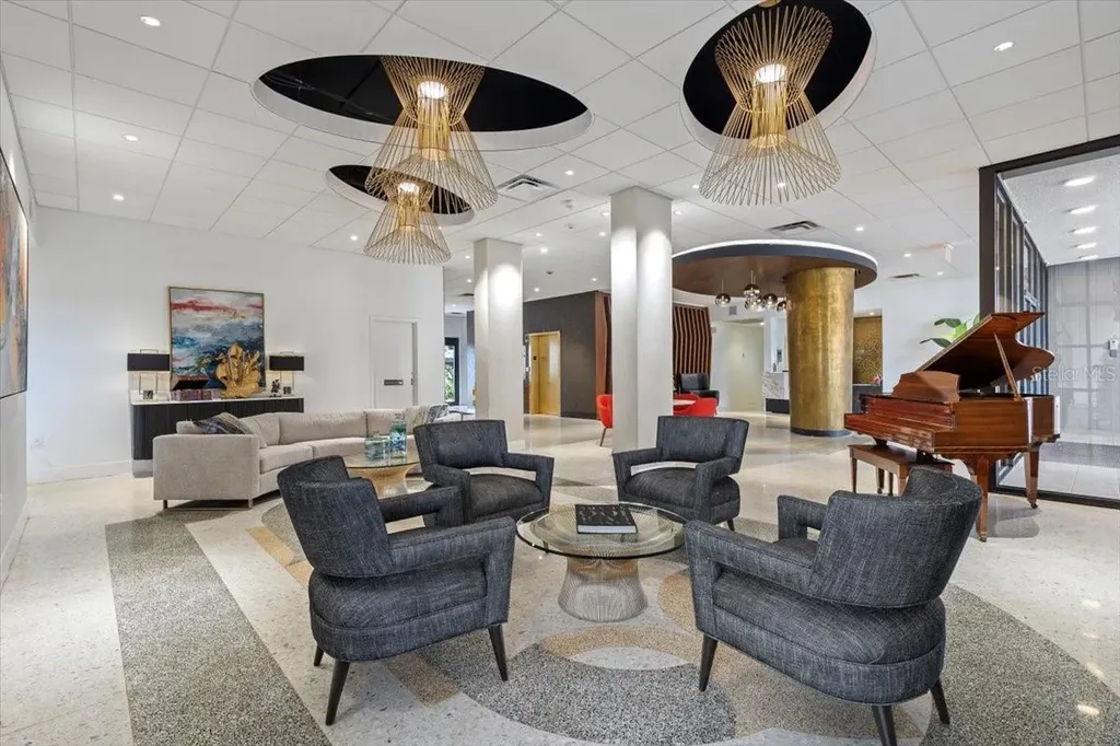 2401 Bayshore Boulevard Tampa FL 33629