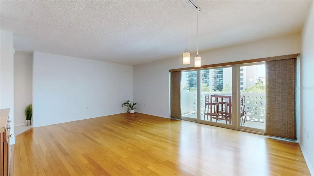 2401 Bayshore Boulevard Tampa FL 33629