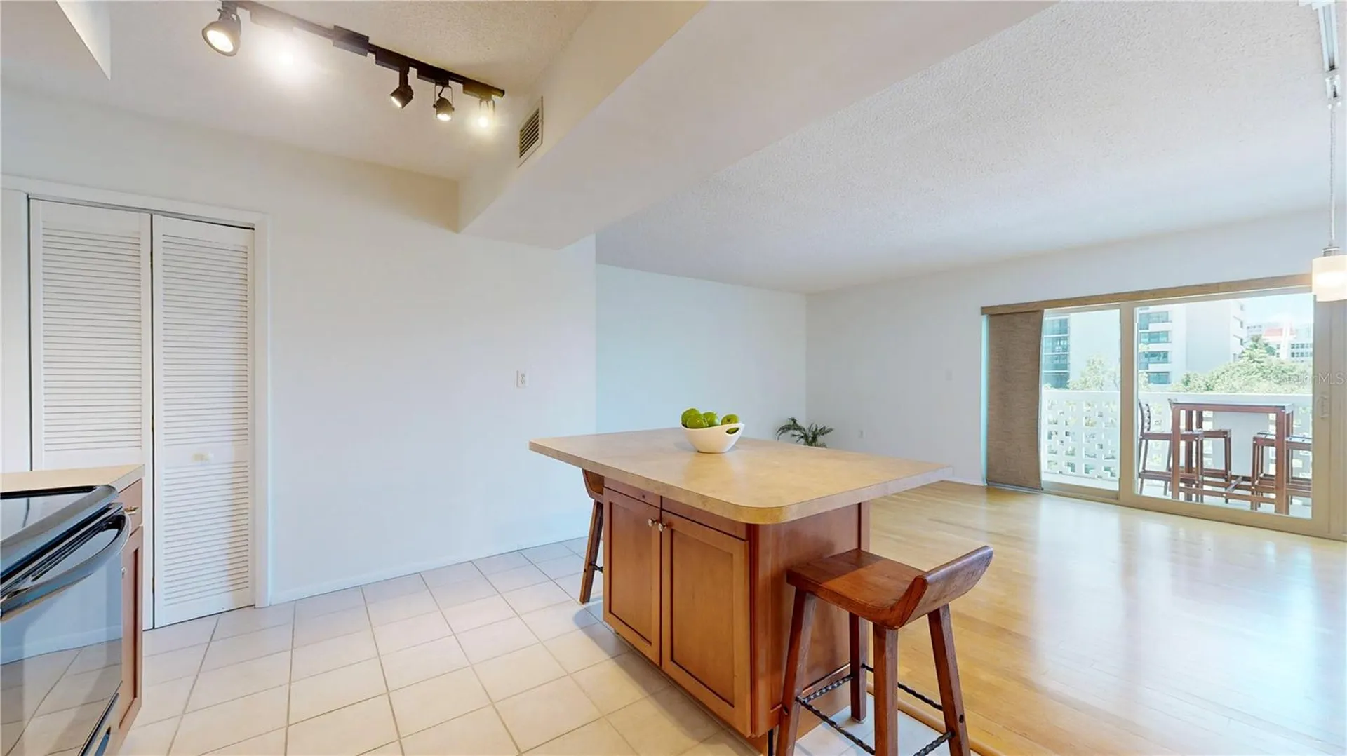 2401 Bayshore Boulevard Tampa FL 33629