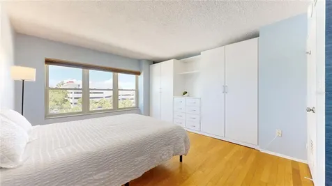 2401 Bayshore Boulevard Tampa FL 33629