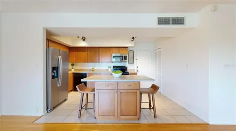 2401 Bayshore Boulevard Tampa FL 33629