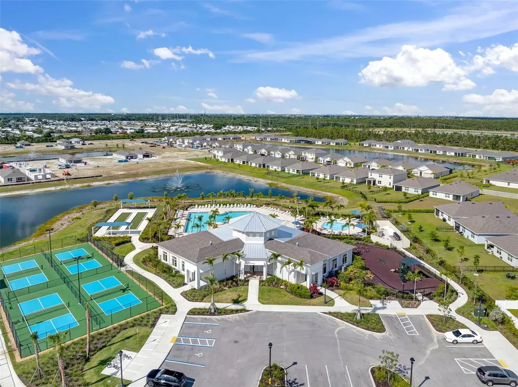 16711 Elkhorn Coral Drive North Fort Myers FL 33903