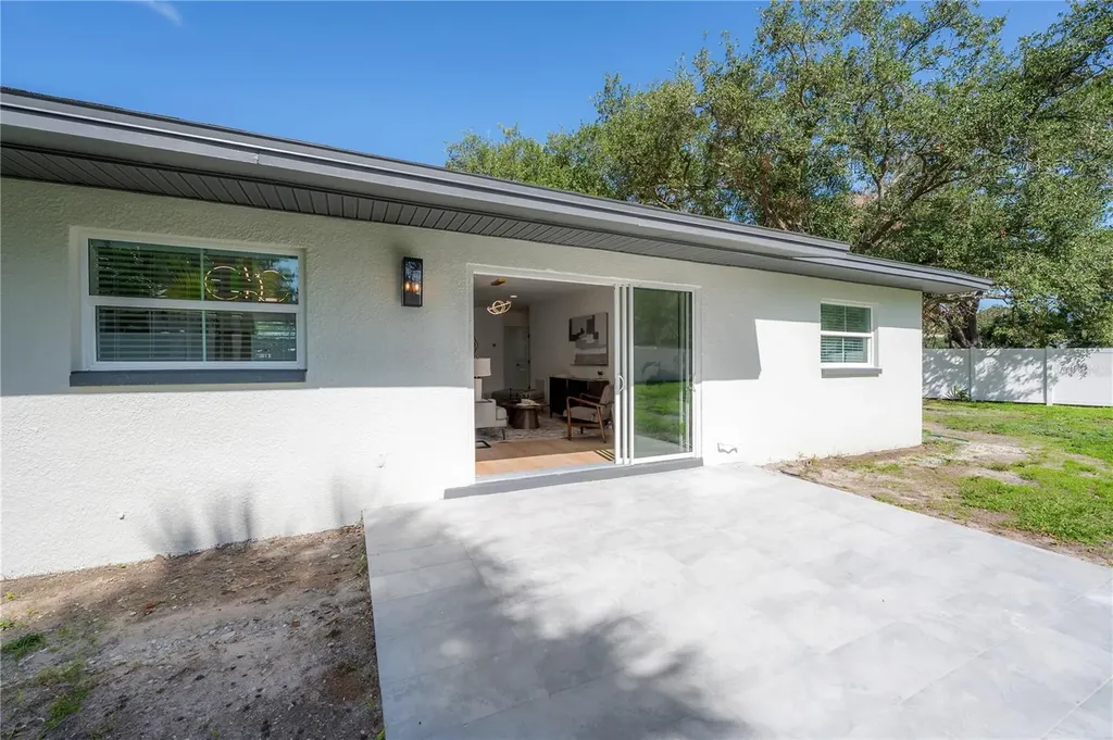 4707 W Alline Avenue Tampa FL 33611