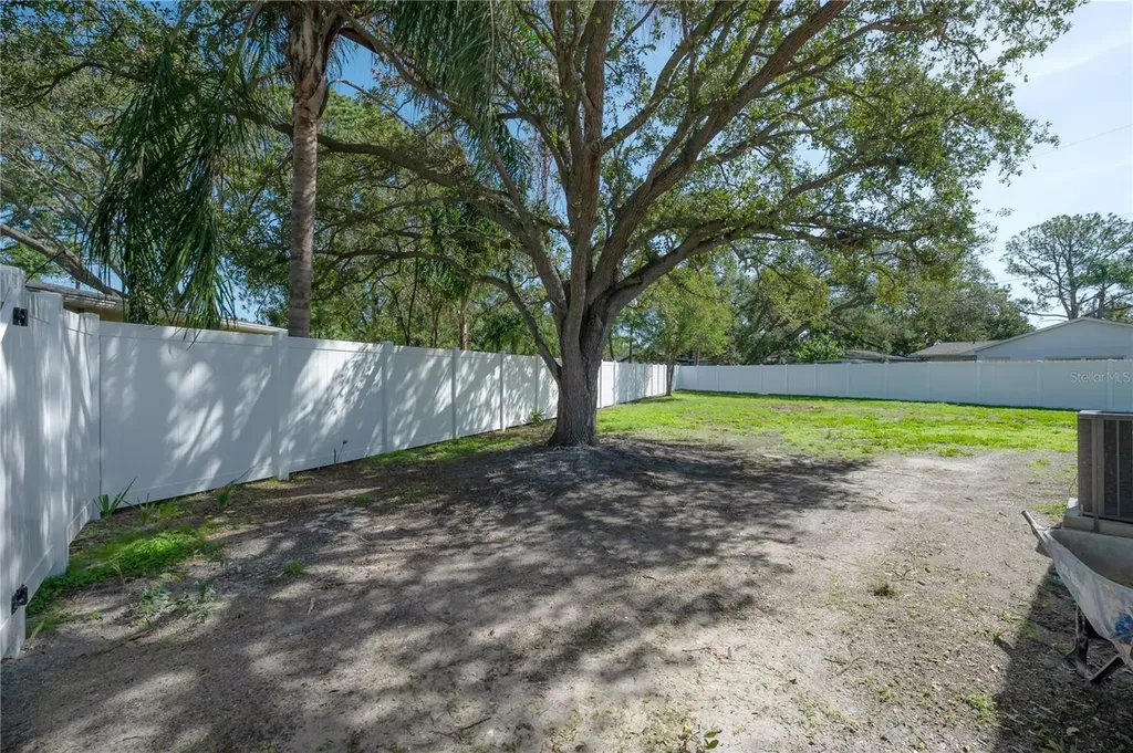 4707 W Alline Avenue Tampa FL 33611