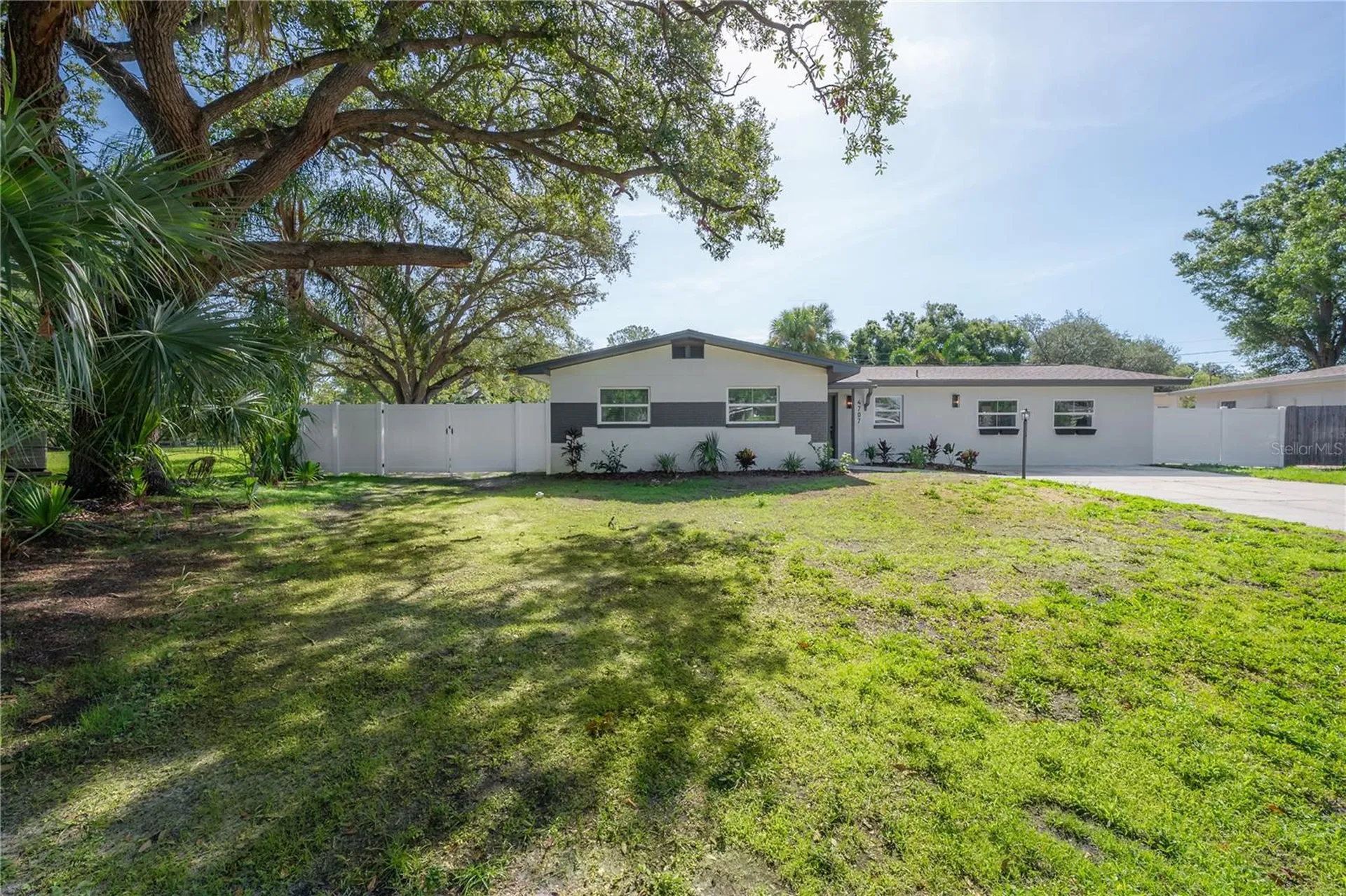 4707 W Alline Avenue Tampa FL 33611