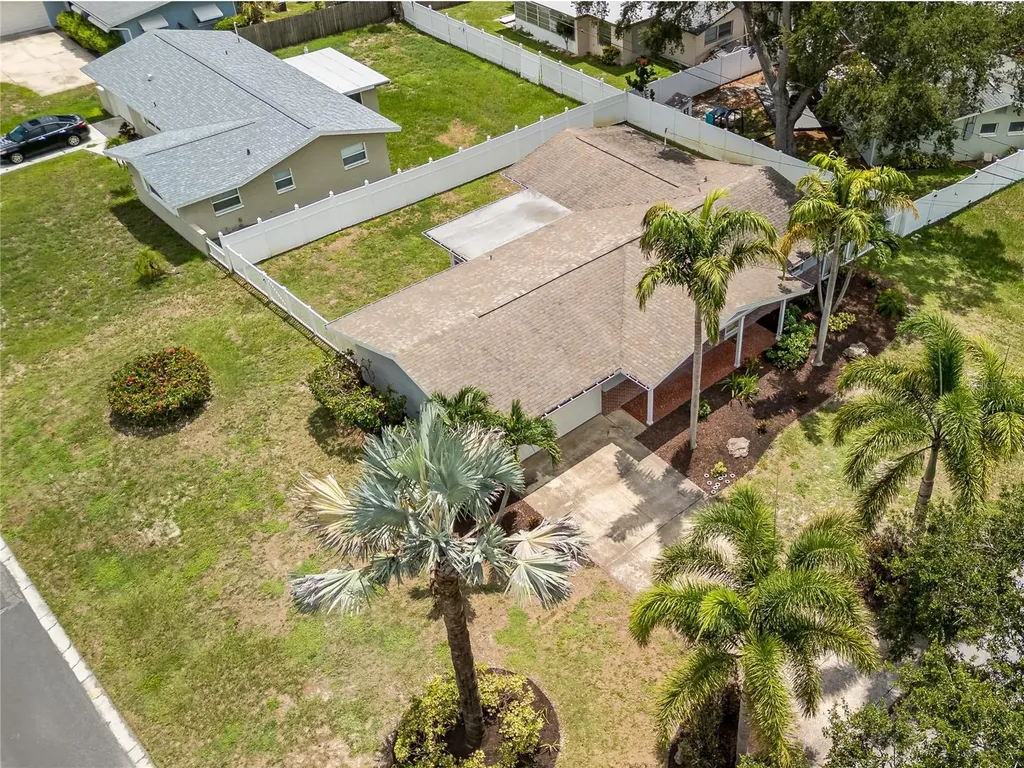 1661 Algonquin Drive Clearwater FL 33755