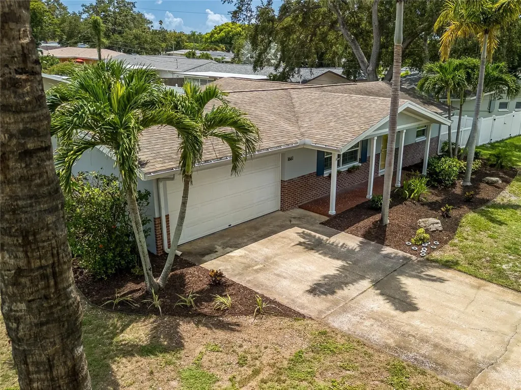 1661 Algonquin Drive Clearwater FL 33755