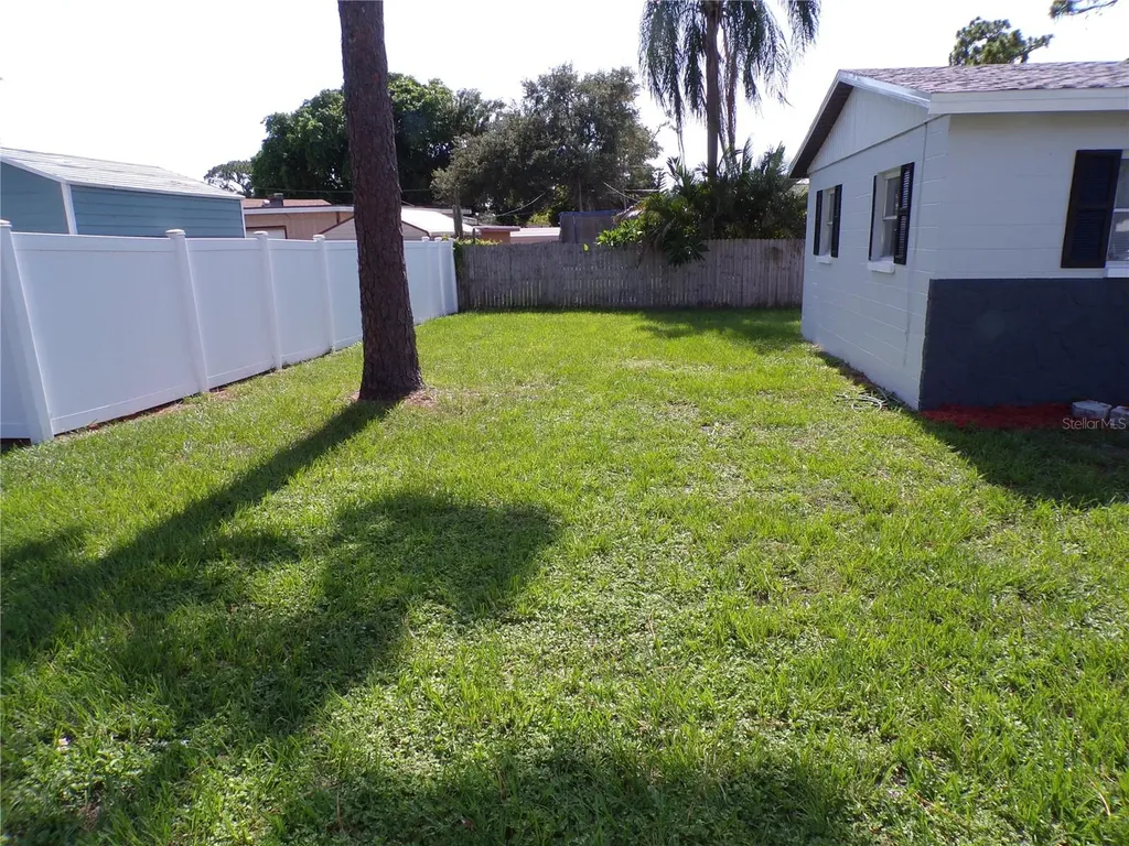 1878 Trotter Road Largo FL 33774