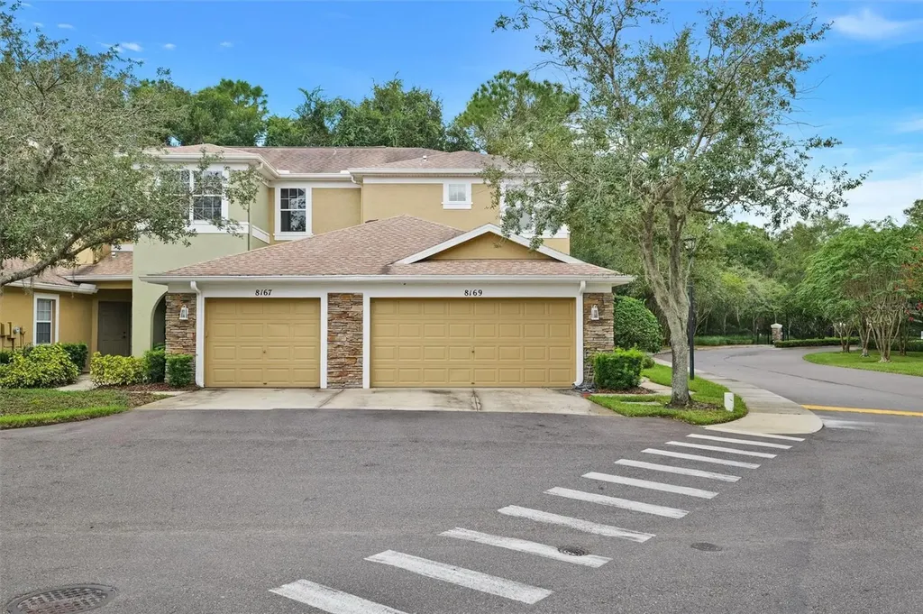 8169 Stone Leaf Lane Tampa FL 33647