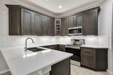 8169 Stone Leaf Lane Tampa FL 33647