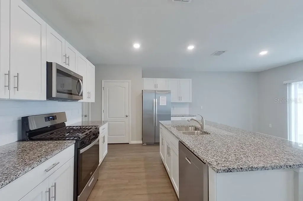 31978 Katelin Circle Leesburg FL 34748