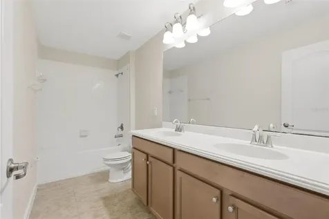 15621 Signature Drive Winter Garden FL 34787