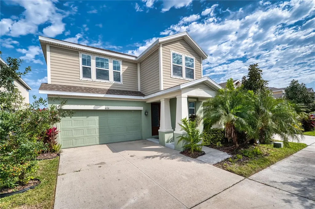 6136 Voyagers Place Apollo Beach FL 33572