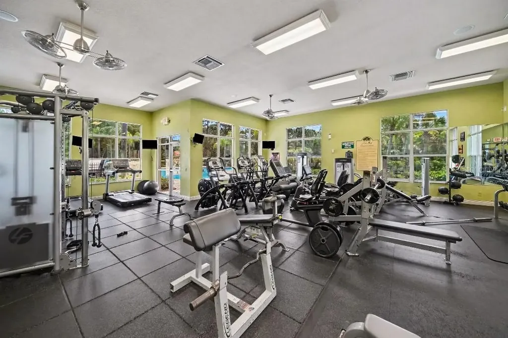 20009 Oakflower Avenue Tampa FL 33647