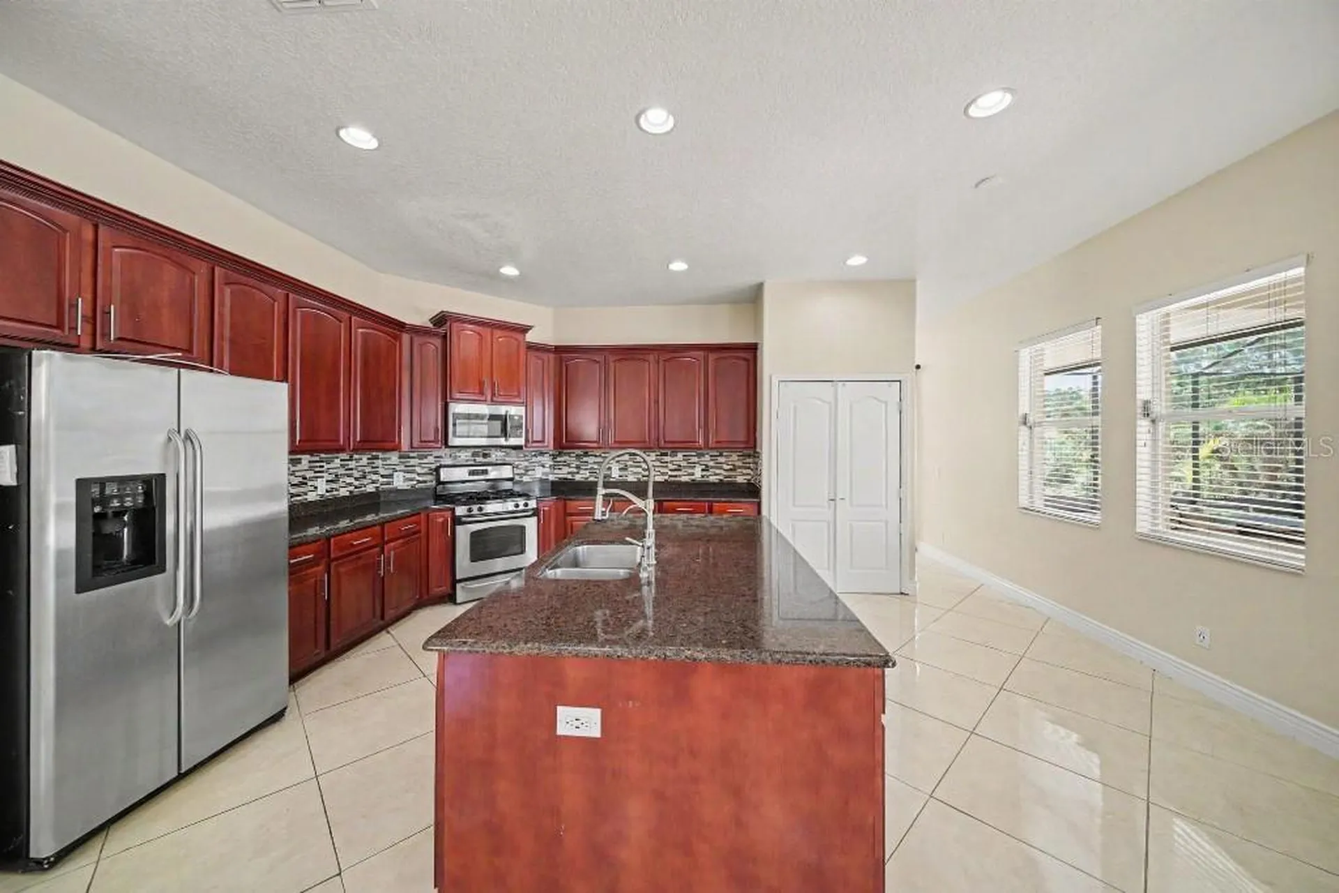 20009 Oakflower Avenue Tampa FL 33647
