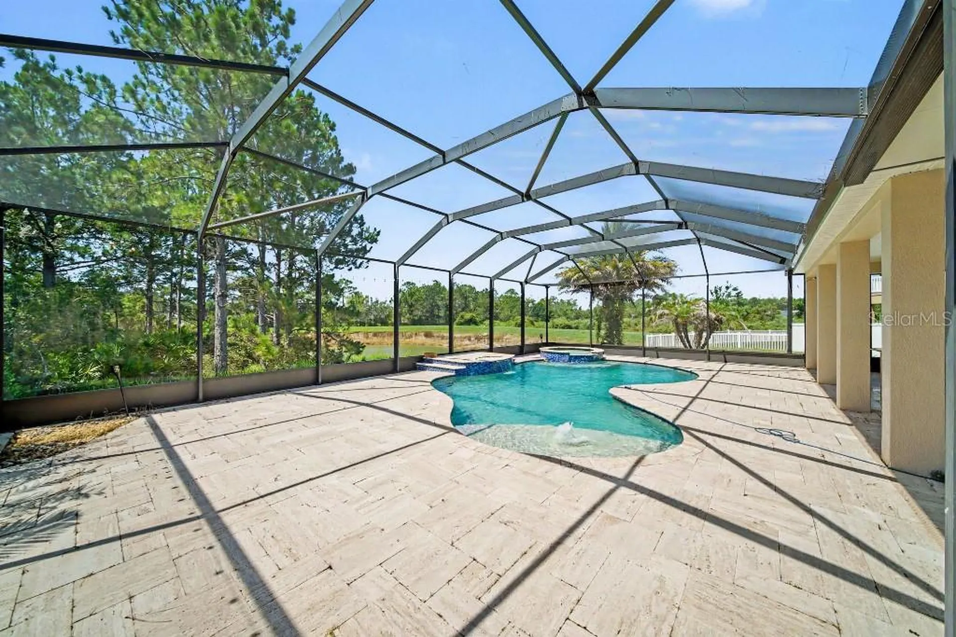 20009 Oakflower Avenue Tampa FL 33647