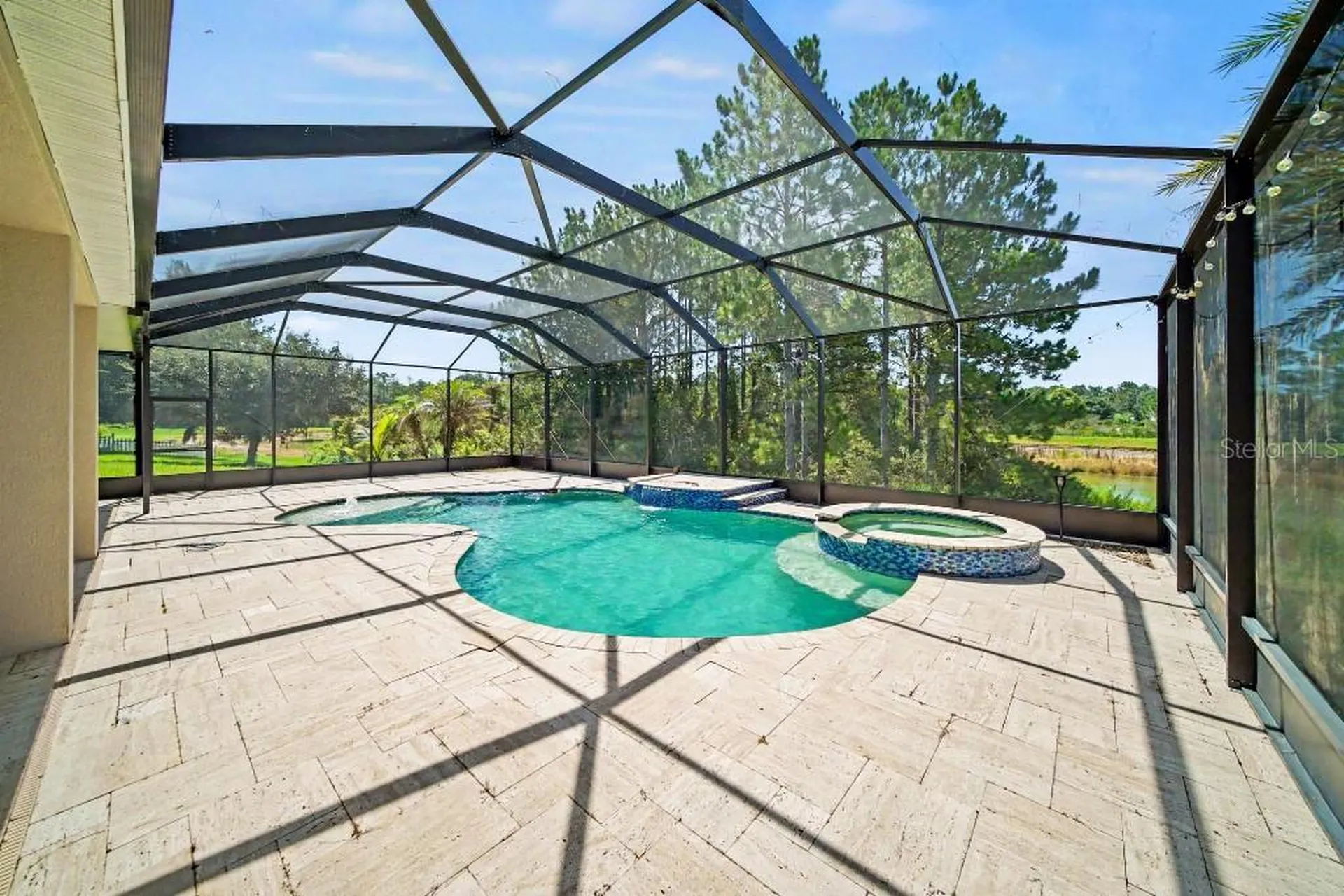 20009 Oakflower Avenue Tampa FL 33647