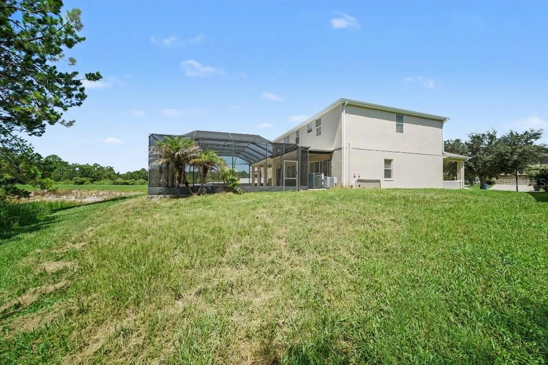 20009 Oakflower Avenue Tampa FL 33647