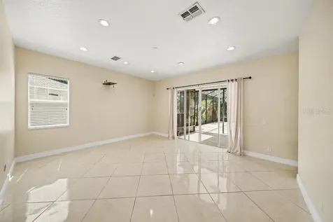 20009 Oakflower Avenue Tampa FL 33647