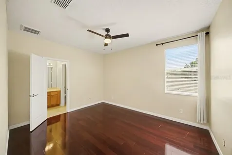 20009 Oakflower Avenue Tampa FL 33647
