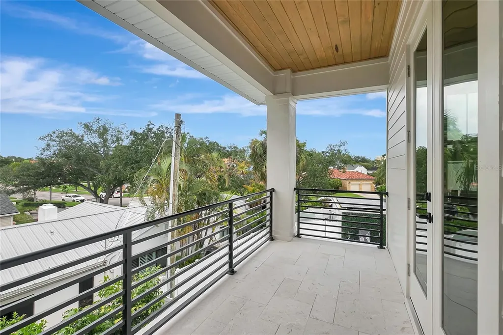 206 Chippewa Avenue Tampa FL 33606