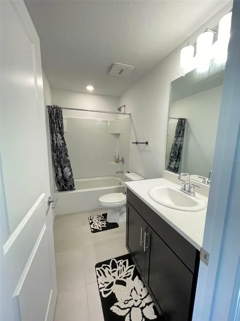 2516 Paravane Way Wesley Chapel FL 33543